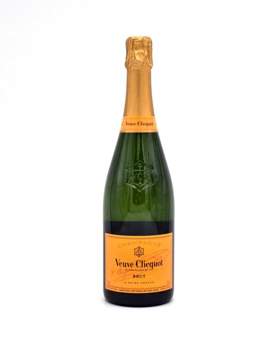 Veuve Clicquot Ponsardin Yellow Label Brut (Domaine Bottling)