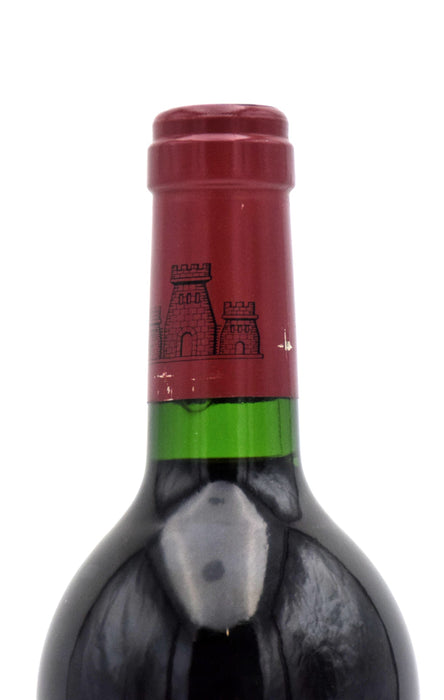 2000 Chateau Latour 'Les Forts de Latour' (Very Slightly Scuffed Labels)