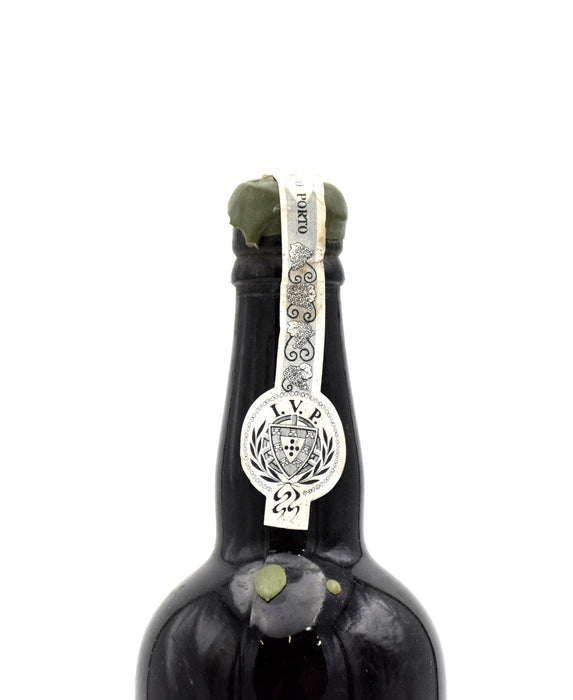 1963 Taylor Fladgate Vintage Port (Green Wax Bottling - Bottled in 1966)
