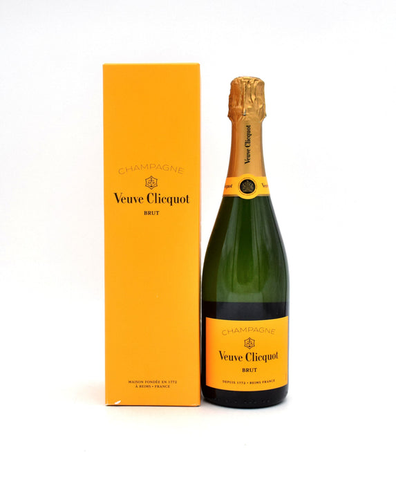Veuve Clicquot Ponsardin Yellow Label Brut (Newer Bottling) (With Box)