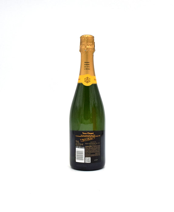 Veuve Clicquot Ponsardin Yellow Label Brut (Newer Bottling) (With Box)