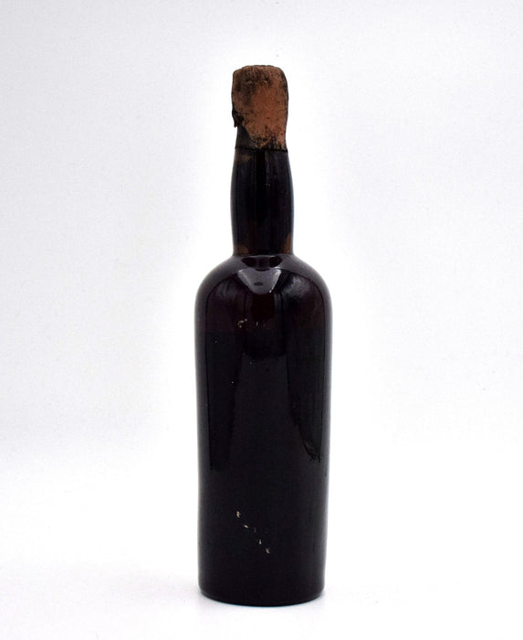 1945 Warre's Vintage Port (Slightly Broken Wax /Stained Label)