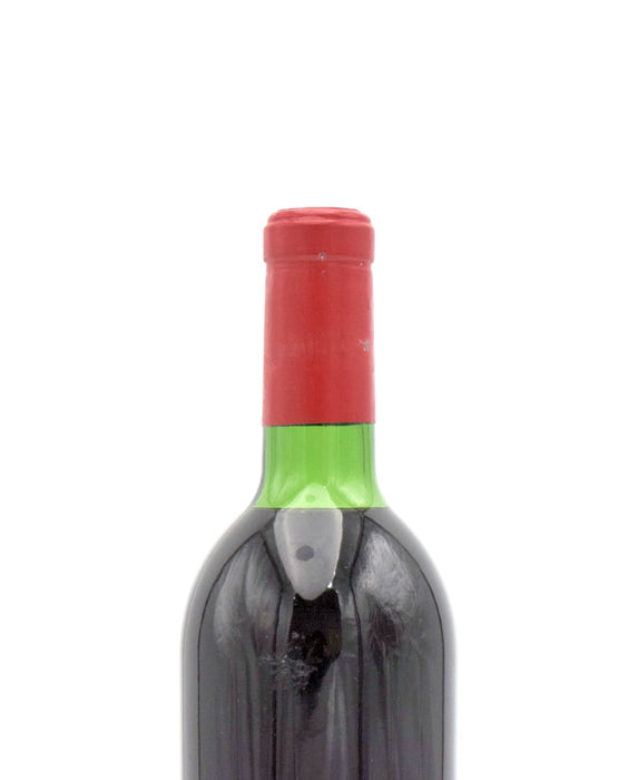 1961 Chateau Latour (VVHS/BN - Excellent Condition Bottle)